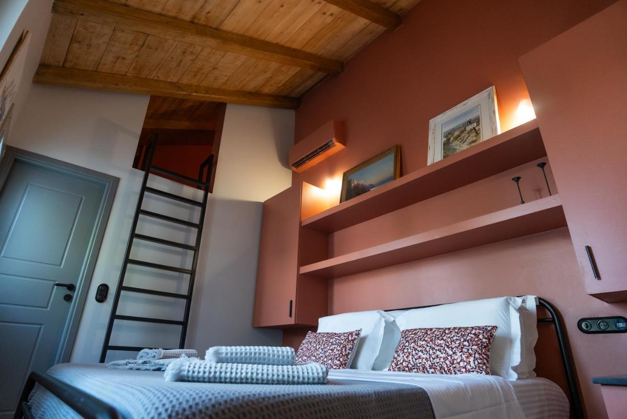 Villa Hermes In Anafiotika Athens ! Buitenkant foto